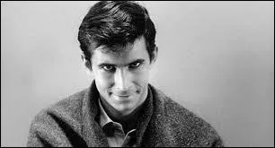 "Psychose" a-t-il un scénario original ou adapté ?