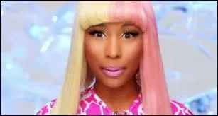 Qui est cette femme ?