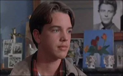 Il a dbut dans Le grand chemin, ralis par son papa. Il s'appelle...