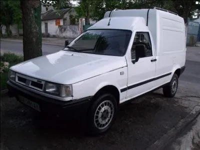 Quel est ce vieil utilitaire ?