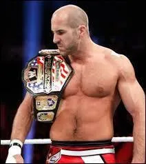 Qui a gagné la bataille contre André The Giant à WrestleMania 30 ?