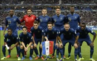 De combien de joueurs une équipe est-elle composée ?