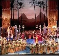 La Marche triomphale est le passage le plus connu du célèbre opéra Aïda... Qui a composé cet air souvent entonné par les hordes de supporters ?