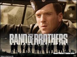 Tirée de faits réels, la série "Band of Brothers" se déroule lors ...