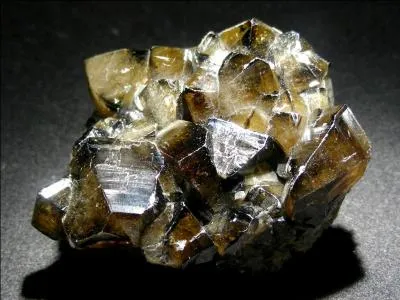 Quel est ce minéral stannifère ?