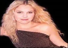 De quel prénom est dérivé celui de l'héroïne découverte en q1 ?