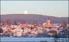 Je vous emmène en Franche-Comté, à Labergement-Sainte-Marie. Nous serons dans le département ...