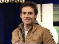 Comment s'appelle cet animateur ?