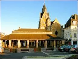 Ville Sarthoise, Mamers se situe en région ...