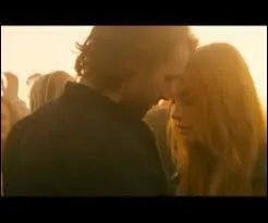 Qui chante "Firestone" ?