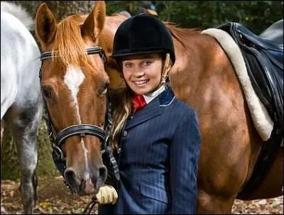 Qui est ce ? Et quel acteur joue son rôle ?