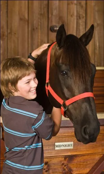 Qui est ce ? Et quel acteur joue son rôle ?