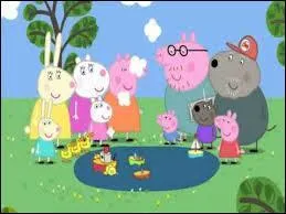 Partout où Peppa se promène, elle crise un canard et ses canetons. Comment s'appelle-t-il ?