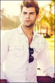 Quel est le surnom de Diego Dominguez ?