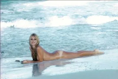 Brigitte Bardot : Vous voulez que je vous dise ? Quand je vois cette photo, je trouve qu'il a bien fait !