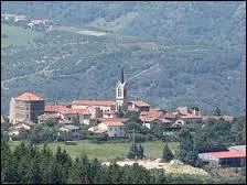 Le village Ligérien de Farnay se situe en région ...