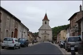 Village viticole Meurthe-et-Mosellan, Lucey se situe en région ...