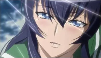 Je suis la présidente du club de kendo de mon lycée et suis très habile au bokken. Qui suis-je ?