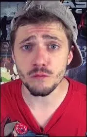 Quelle est la personnalité sur la photo ?