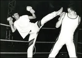 Au fait, la boxe française est-elle une discipline olympique ?