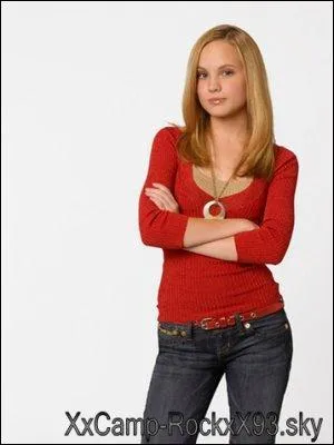 Quel objet cherche t'elle dans le film?