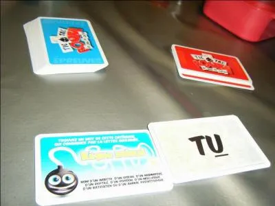 À quel jeu correspondent ces cartes ?