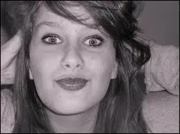 Comment s'appelle sa sur ?