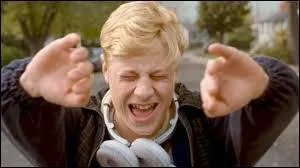 Dans « Mommy », Diane, est une veuve d'une quarantaine d'années, elle a récupéré la garde de son fils Steve. de quelle maladie est-il atteint ?