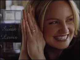 9 - Le départ de Susan Lewis. Dans les premières saisons, le docteur Lewis quitte le County. Vous, grand fan, savez qu'elle reviendra. Mais son départ chagrinera particulièrement un médecin, lequel ?