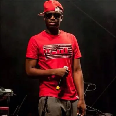 Dadju est le frère d'un autre grand chanteur, qui ?