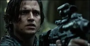 Combien de personnes tue Finn dans le village ?