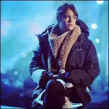 Avec quel label a-t-elle signé pour son album ?