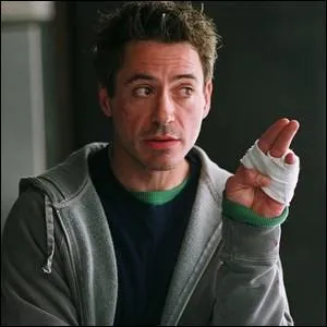 C'est à partir de 2005 que sa carrière prend un second envol lorsqu'il décroche le rôle principal, aux côtés de Val Kilmer, dans :