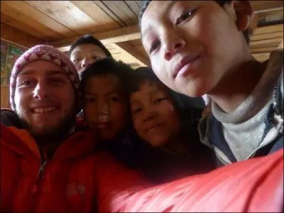 Matthias Fargeas a vécu le séisme au Népal au cours d'un trekking. D'où est-il originaire ?