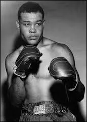 Avril : Quel record détient le boxeur Joe Louis ?