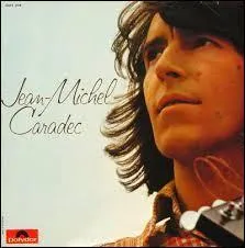 Juillet : Jean-Michel Caradec était natif d'une ville dont la devise est ''S'ils te mordent, mords-les ! '' Quelle est cette ville ?