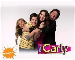 Qui est son frère, son meilleur ami et sa meilleure amie ? (1 = frère / 2 = meilleur ami / 3 = meilleure amie)