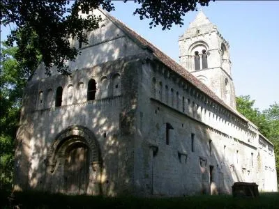 De ces départements, lequel n'est pas voisin de celui du Calvados ?