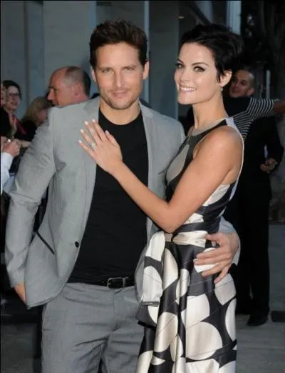 Qui est le fiancé, connu pour avoir joué dans « Twilight », de Jaimie Alexander ?