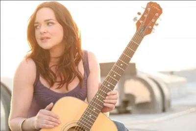 Qui chante une chanson dans la série ?