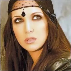 Laquelle de ces chansons a été chantée par Hélène Ségara  ?