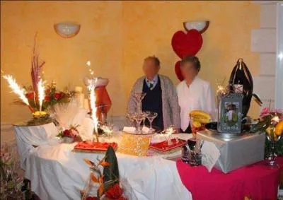 Pour leurs 64 ans de mariage, ils ont choisi LBXconcept'. Mais comment nomme-t-on ces noces remarquables ?