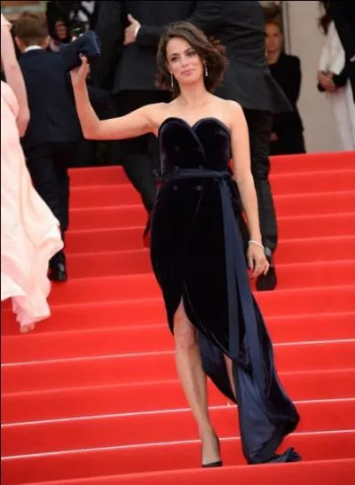 Dans ce film au nom artistique, son apparition nous laisse sans voix !