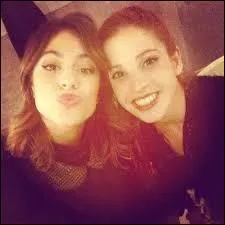 Avec qui a-t-elle été de suite meilleure amie ?