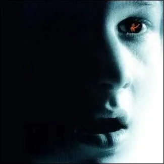 Dans quel récit le très jeune Todd Bowden développe-t-il une véritable folie meurtrière après avoir reconnu, puis fréquenté de près, un ancien commandant nazi habitant près de chez lui ?