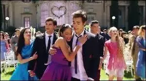 Quelle sera la chanson finale de "Violetta" ?