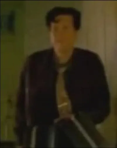 Quand Maltazard décrit la famille d'Arthur, comment décrit-il cette personne ?