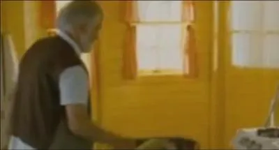 Quand Maltazard décrit la famille d'Arthur, comment décrit-il ce personnage ?