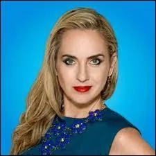 Qui est cette femme ?