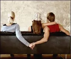 Une loi de 1804 stipulait que l'adultère d'un homme ne pouvait être reconnu que si :